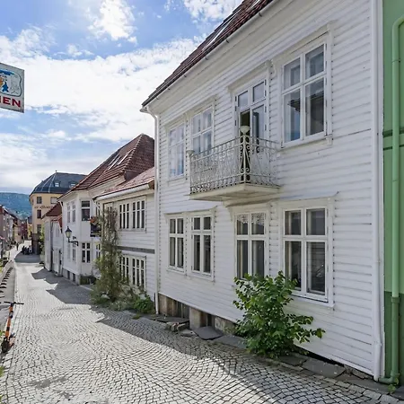 2ap15 - 4br Experience * Bergen