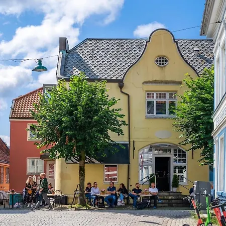 2ap15 - 4br Experience Bergen